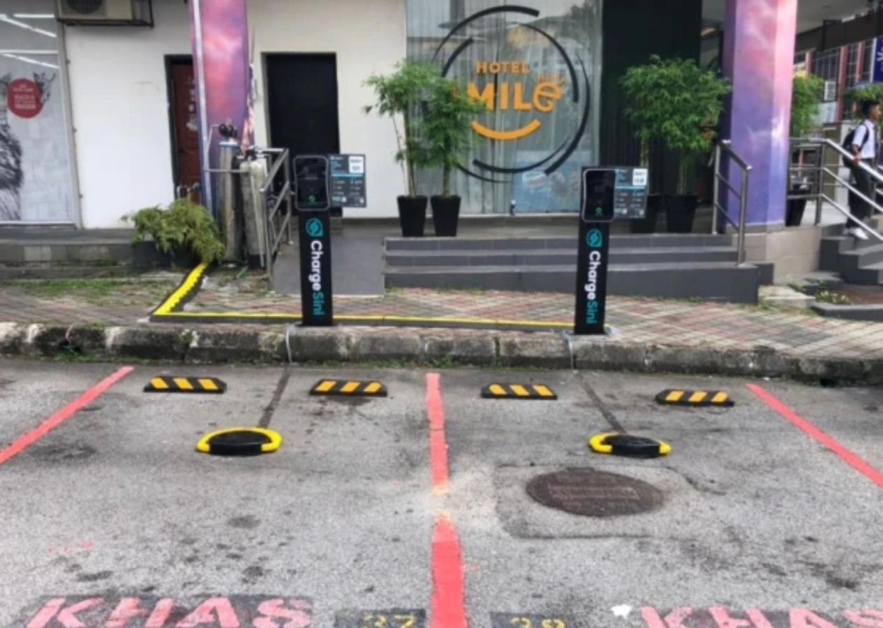Smile Hotel Shah Alam Seksyen 9 Exterior photo